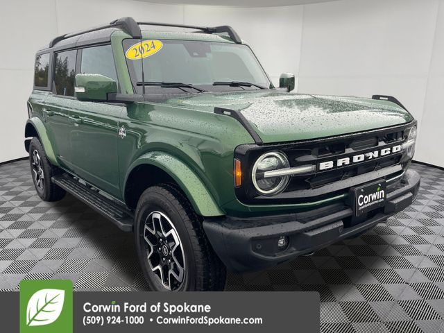 2024 Ford Bronco Outer Banks's photo