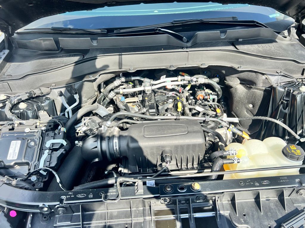 2023 Ford Explorer XLT photo 48