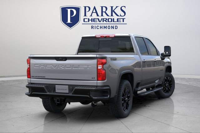 2025 Chevrolet Silverado 2500HD LT photo 4