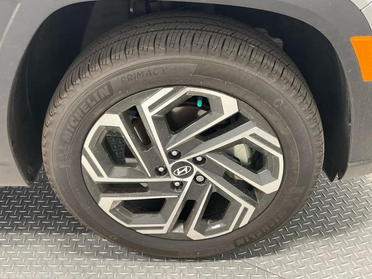 2025 Hyundai Tucson Limited photo 18