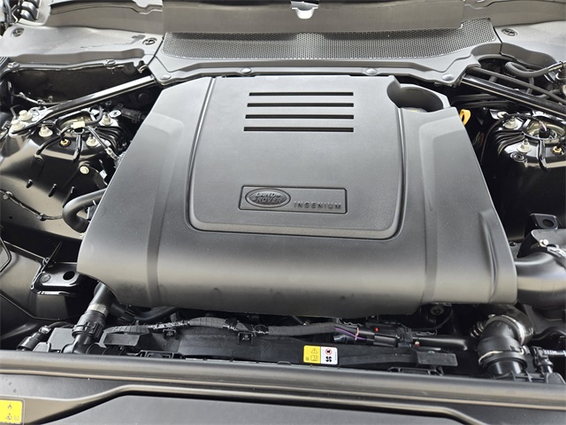 2025 Land Rover Discovery S photo 21