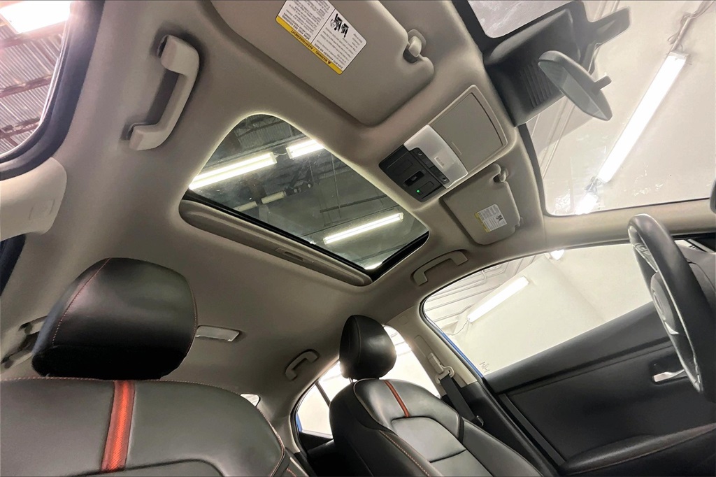 2024 Nissan Sentra SR photo 27