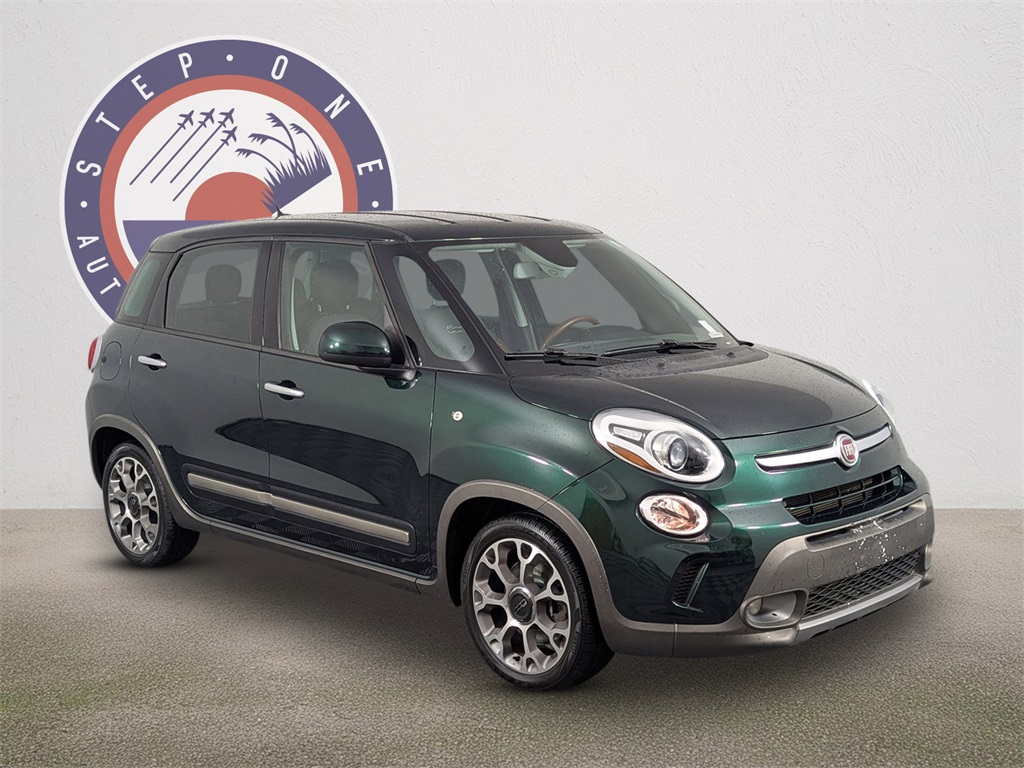 Used 2014 FIAT 500L Trekking with VIN ZFBCFADH7EZ008698 for sale in Fort Walton Beach, FL
