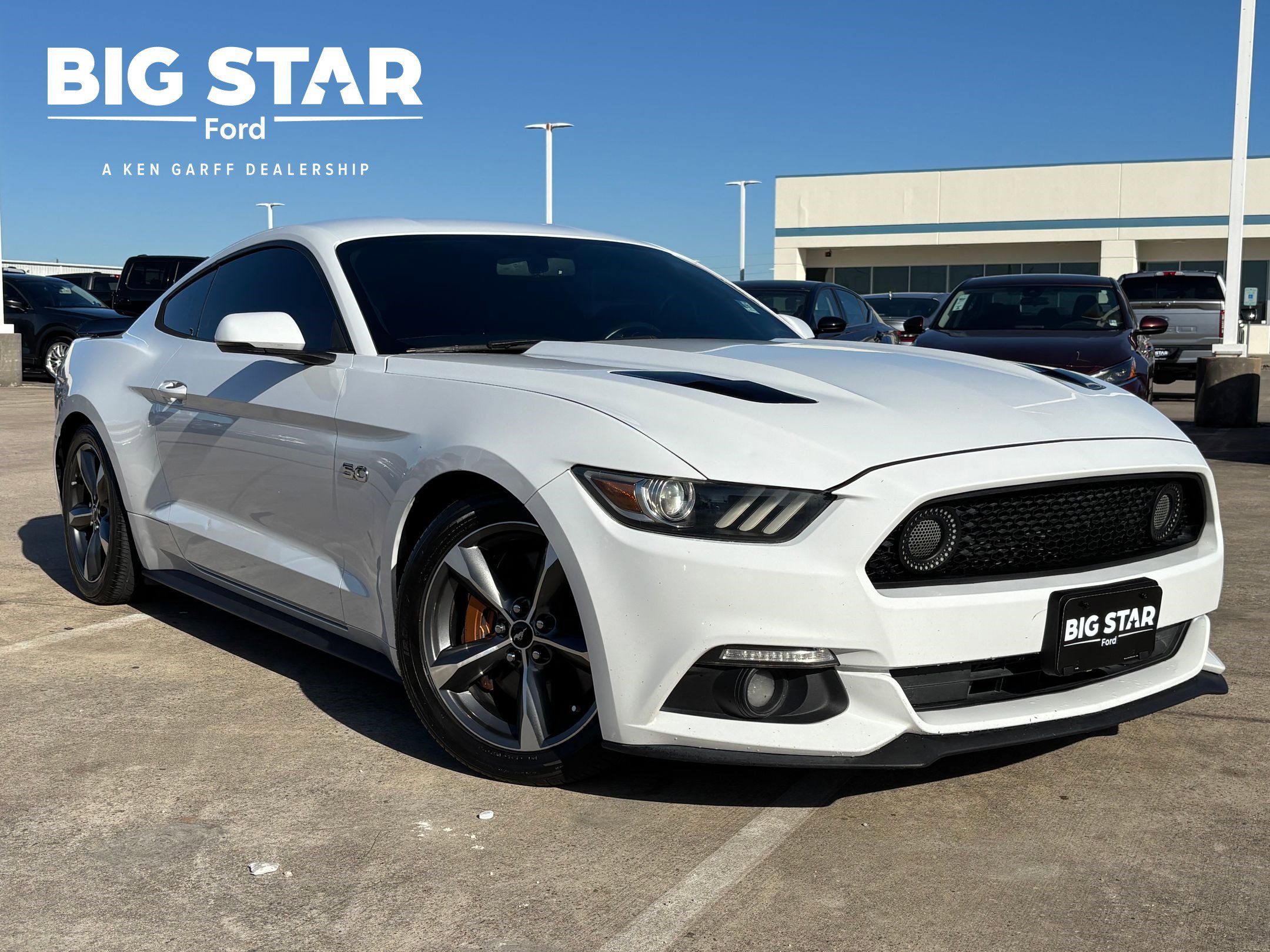 2015 Ford Mustang GT Premium's photo