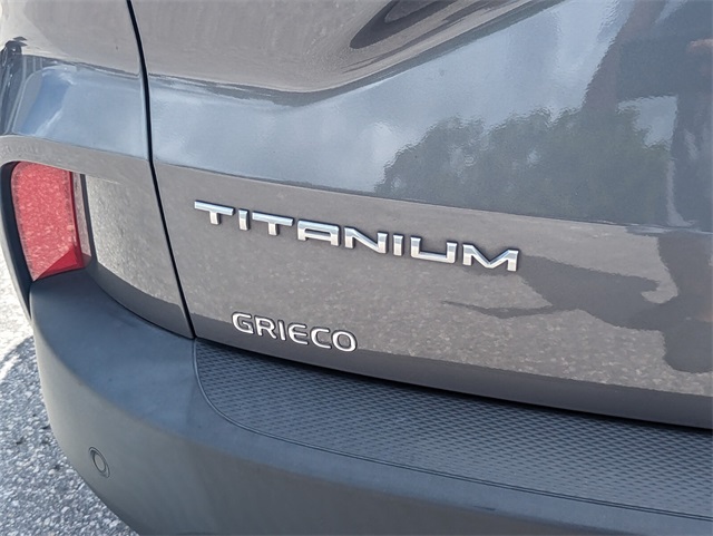 2021 Ford Escape Hybrid Titanium photo 9
