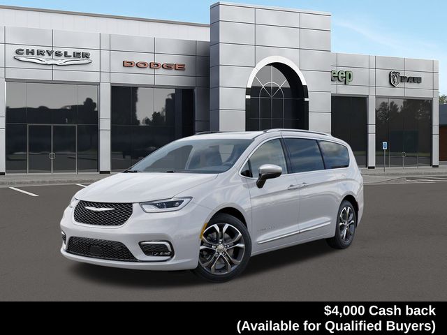 2026 Chrysler Pacifica Pinnacle's photo