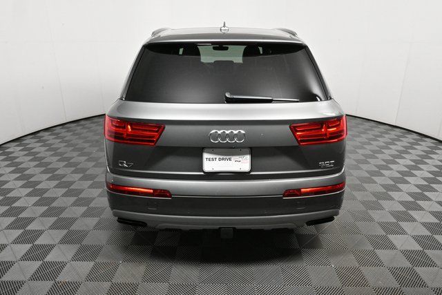 2017 Audi Q7 3.0T Premium Plus photo 23