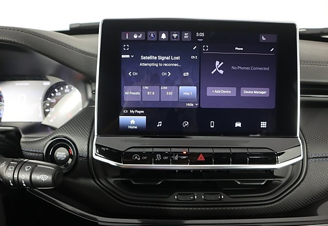 2025 Jeep Compass Latitude photo 13