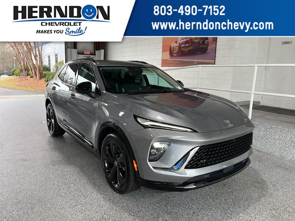 2025 Buick Envision Sport Touring's photo