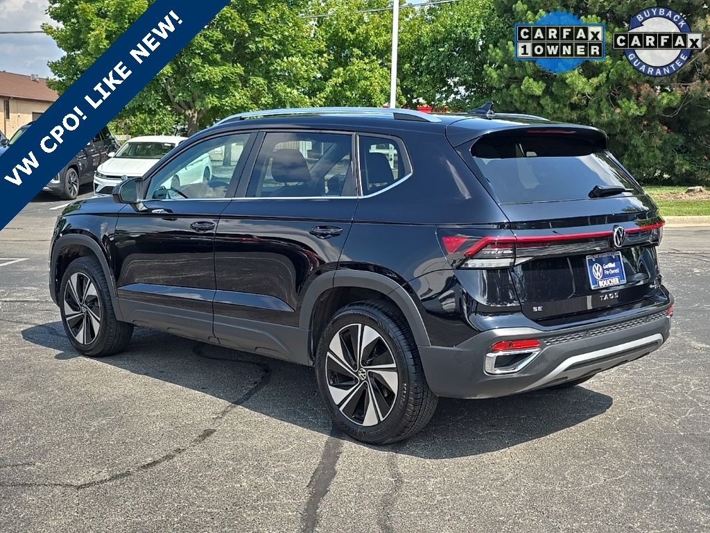 2025 Volkswagen Taos SE photo 2