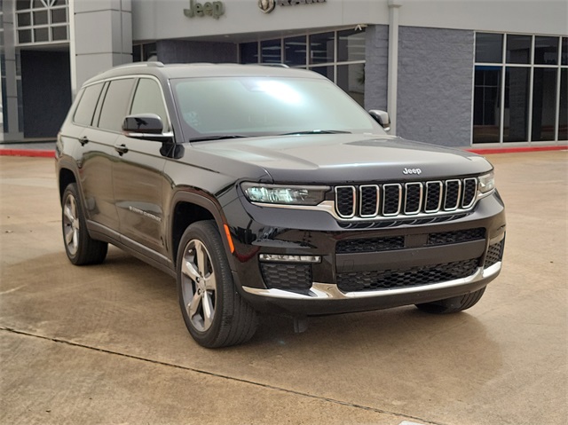 Used 2021 Black Jeep Limited image 1