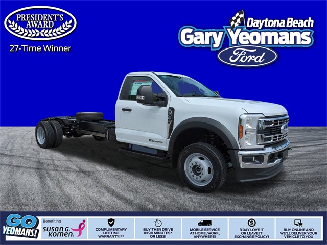 2026 Ford F-550 Super Duty Chassis Cab XL's photo