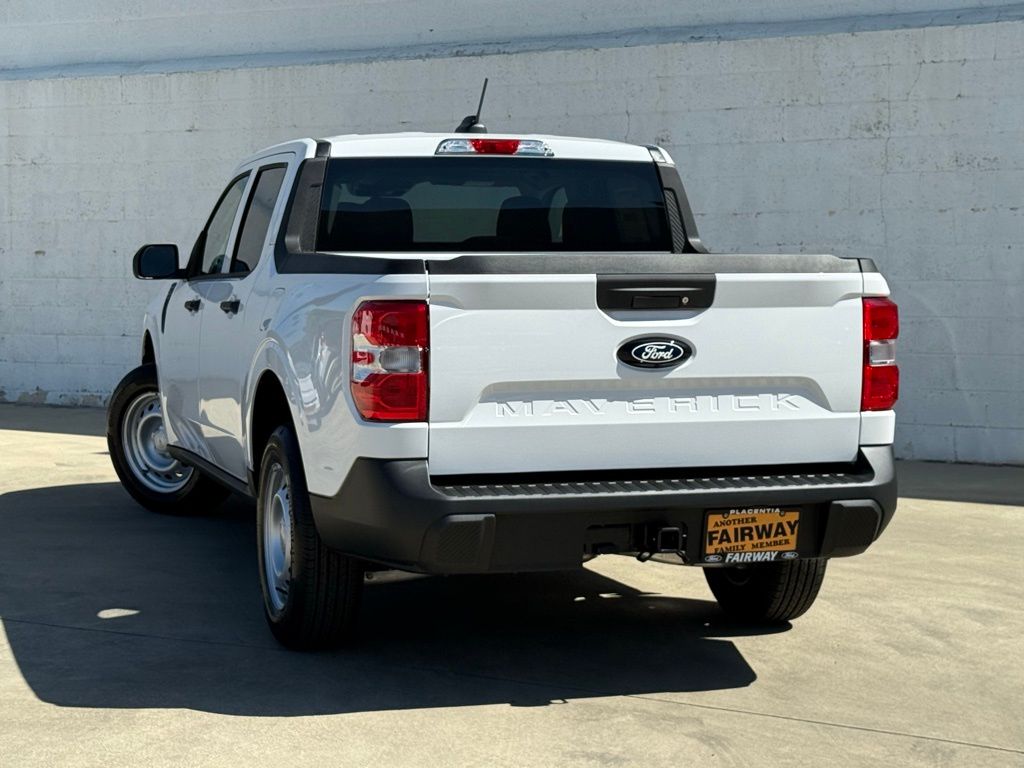 2025 Ford Maverick XL photo 5