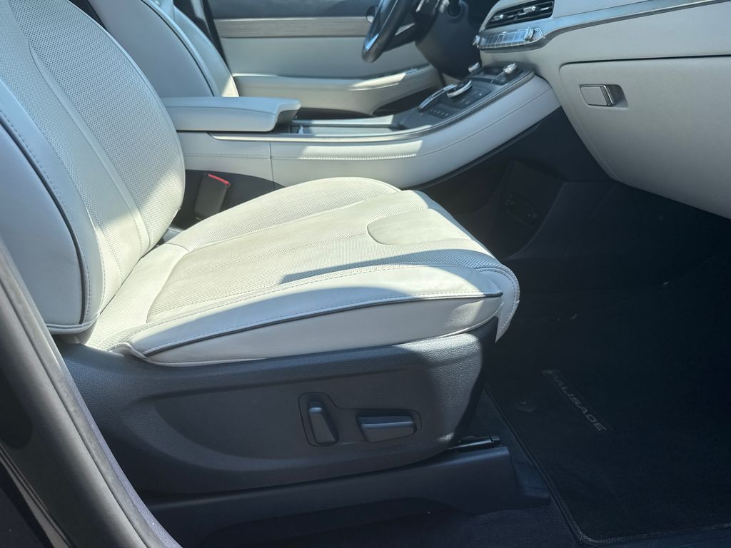 2022 Hyundai Palisade Limited photo 10