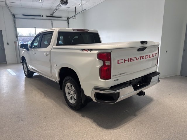 2019 Chevrolet Silverado 1500 LT photo 4