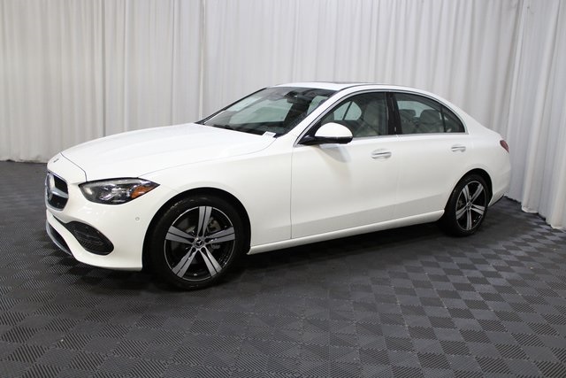 2025 Mercedes Benz C 300 4MATIC photo 3