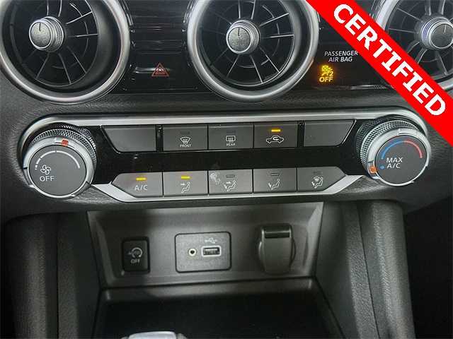 2025 Nissan Sentra S photo 17