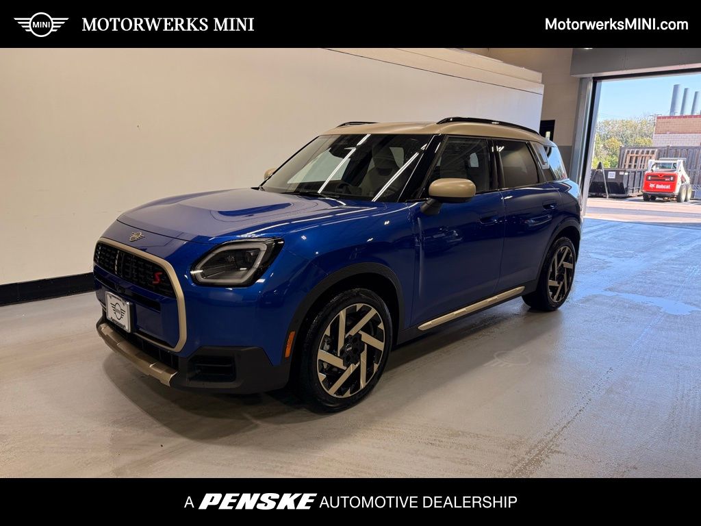 2025 MINI Countryman S's photo