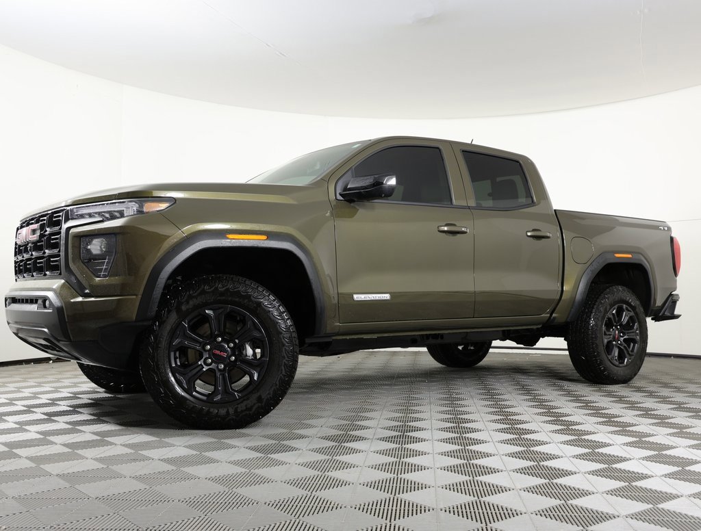 2025 GMC Canyon Elevation's photo