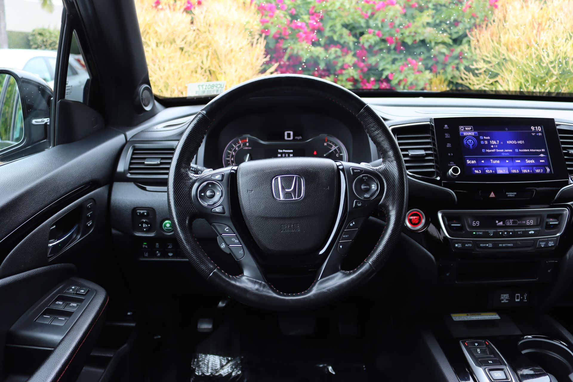 2021 Honda Ridgeline Black Edition photo 7