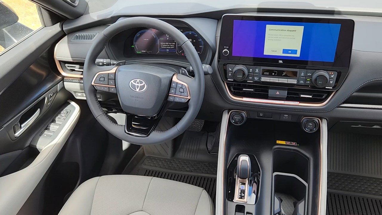 2026 Toyota Grand Highlander Hybrid MAX Limited photo 2