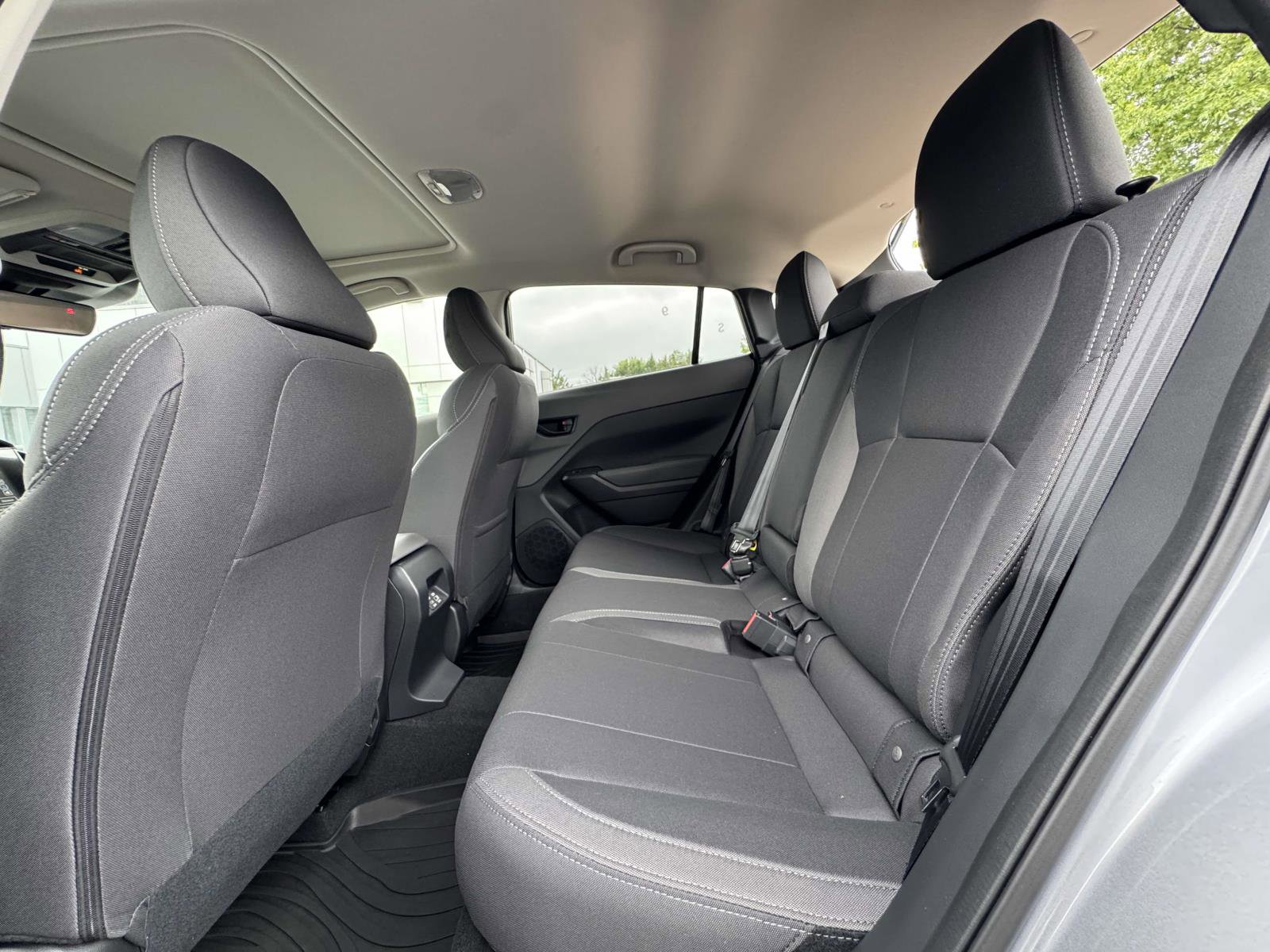 2025 Subaru Crosstrek Premium photo 9