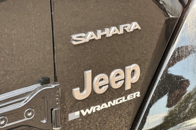 2024 Jeep Wrangler Sahara photo 26