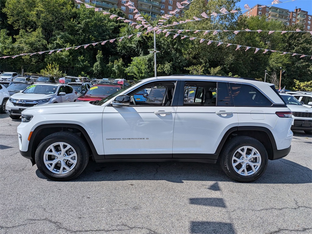 2023 Jeep Grand Cherokee Limited photo 8