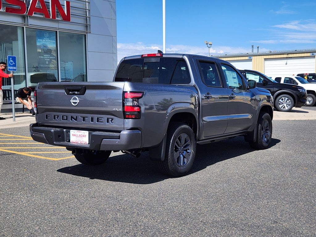 2026 Nissan Frontier Crew Cab SV photo 4