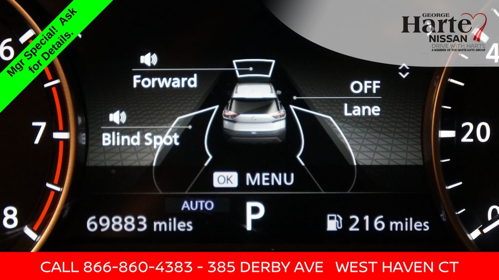 2023 Nissan Rogue SL photo 12
