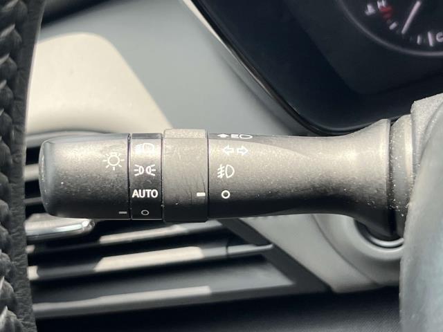 2022 Subaru Outback Premium photo 18