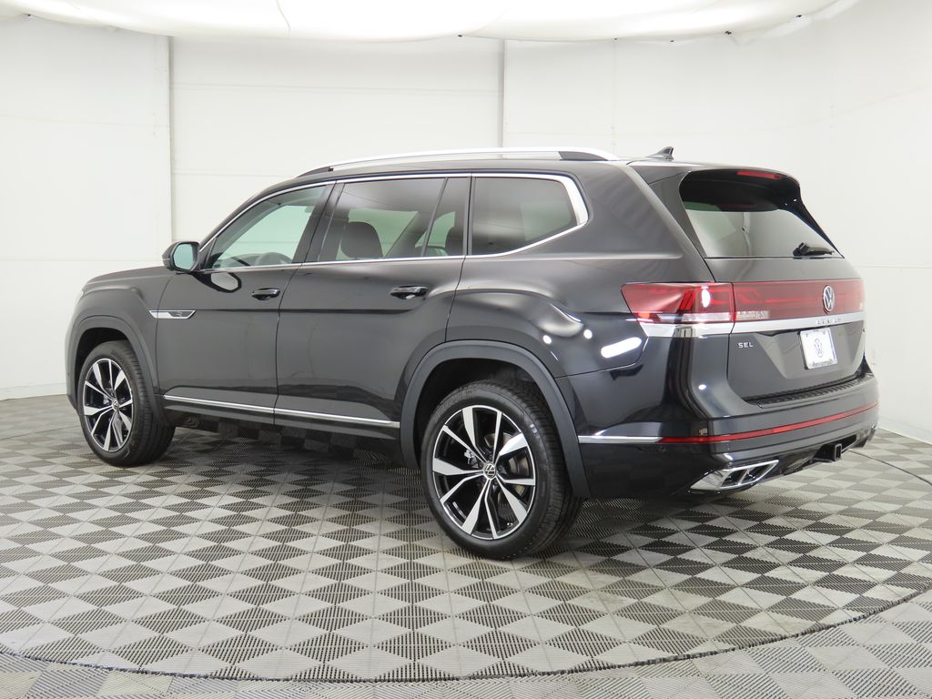 2026 Volkswagen Atlas SEL Premium R-Line photo 7
