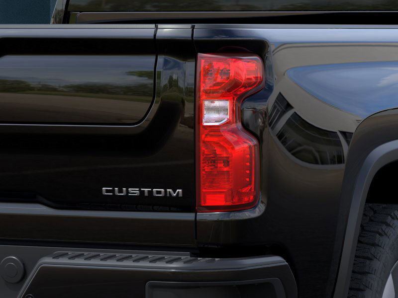2025 Chevrolet Silverado 2500HD Custom photo 11