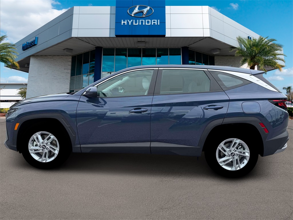 2026 Hyundai Tucson SE photo 2