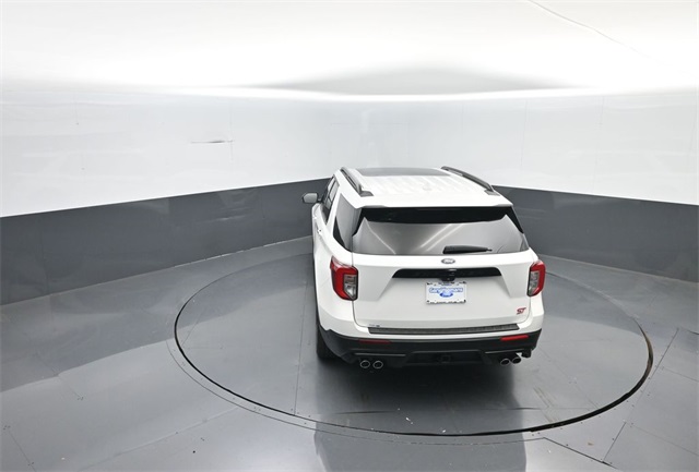 2022 Ford Explorer ST photo 23