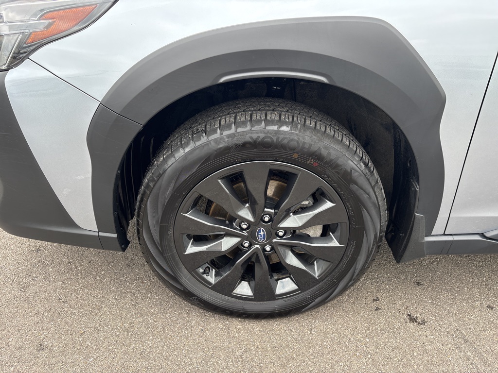 2023 Subaru Outback Onyx Edition photo 8