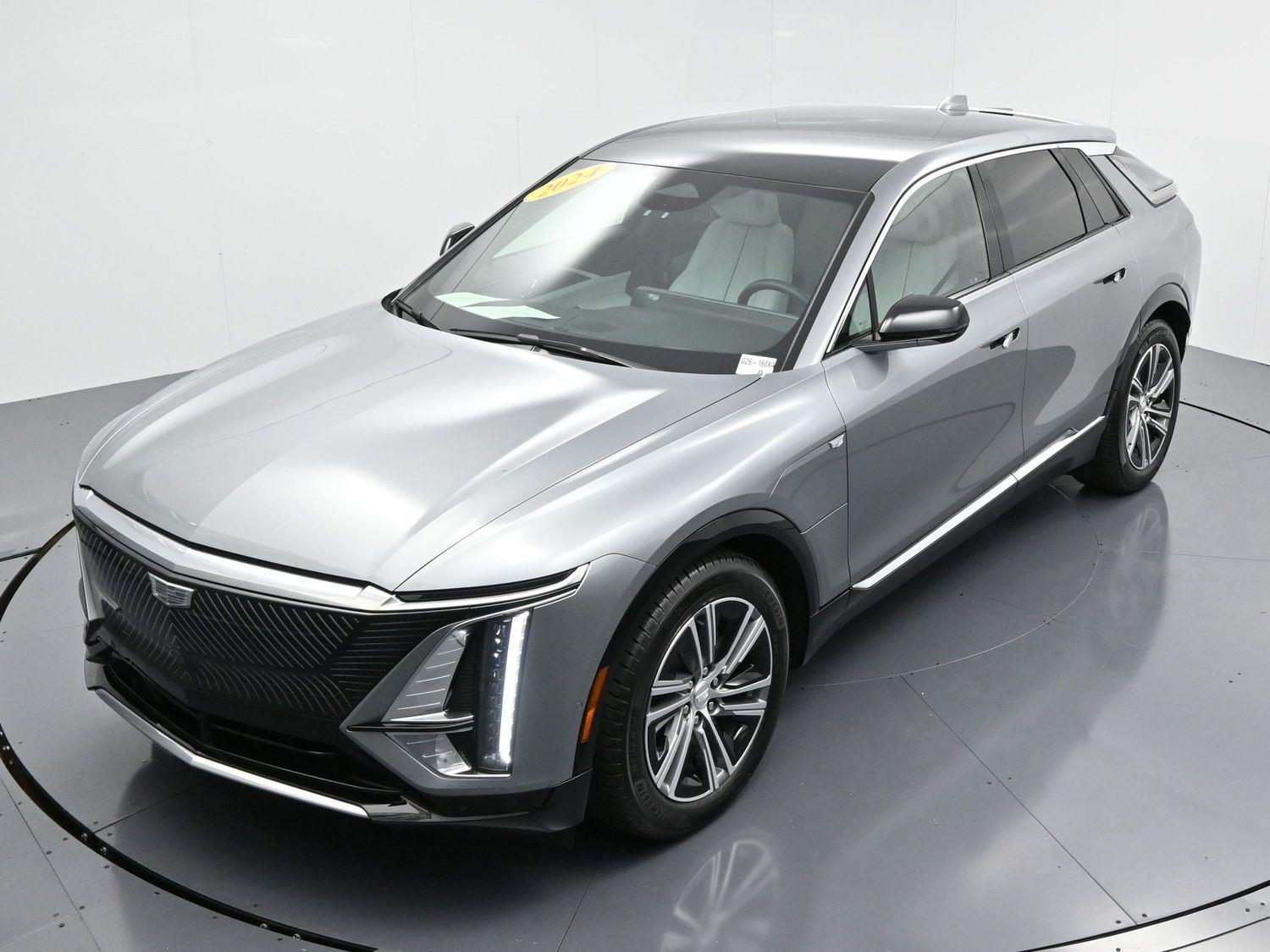 2024 Cadillac Lyriq Luxury photo 36