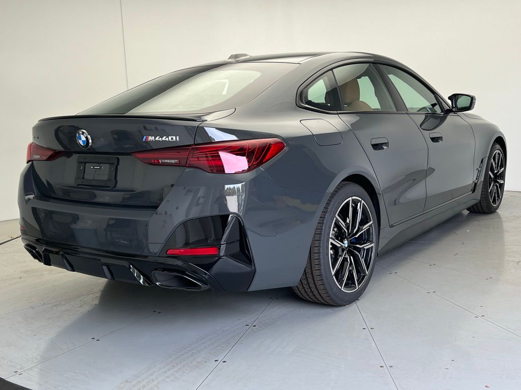 2026 Bmw M440i xDrive photo 3