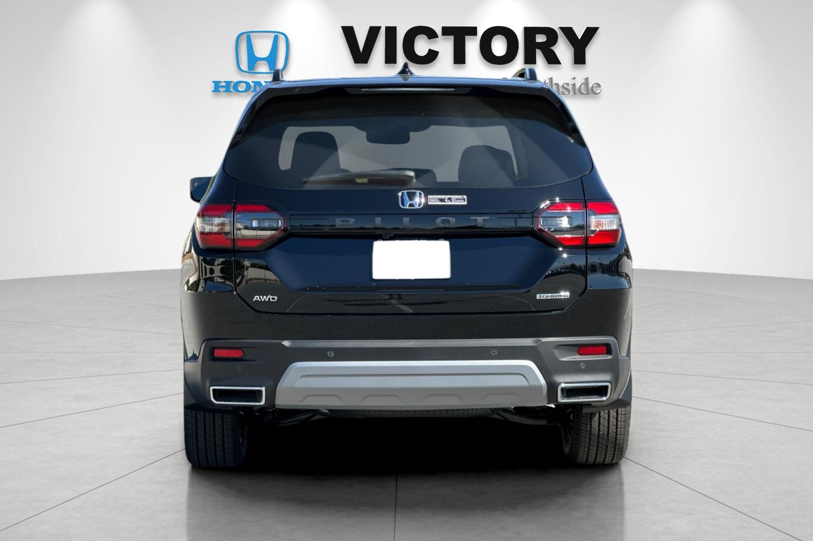 2025 Honda Pilot Touring photo 4