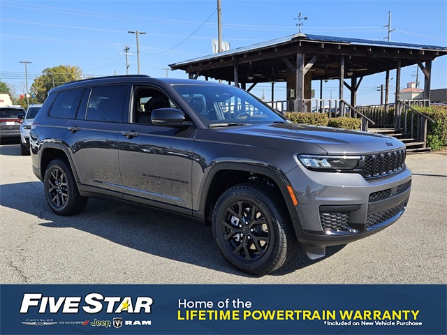 2025 Jeep Grand Cherokee L Altitude's photo