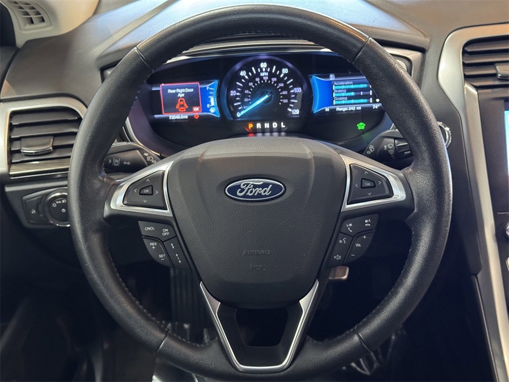2019 Ford Fusion Hybrid SEL photo 28