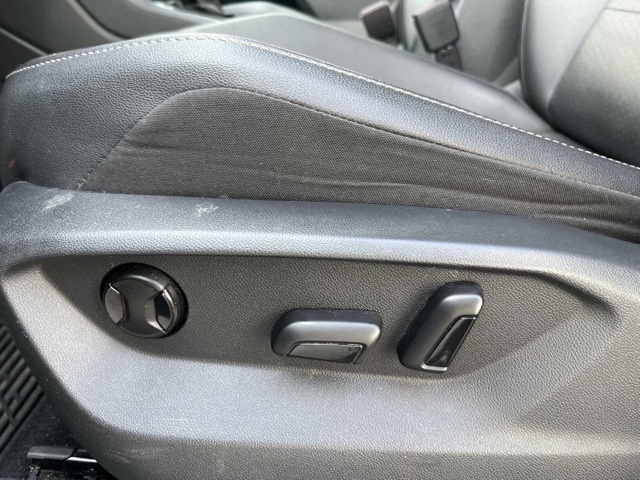 2020 Volkswagen Tiguan SE photo 30