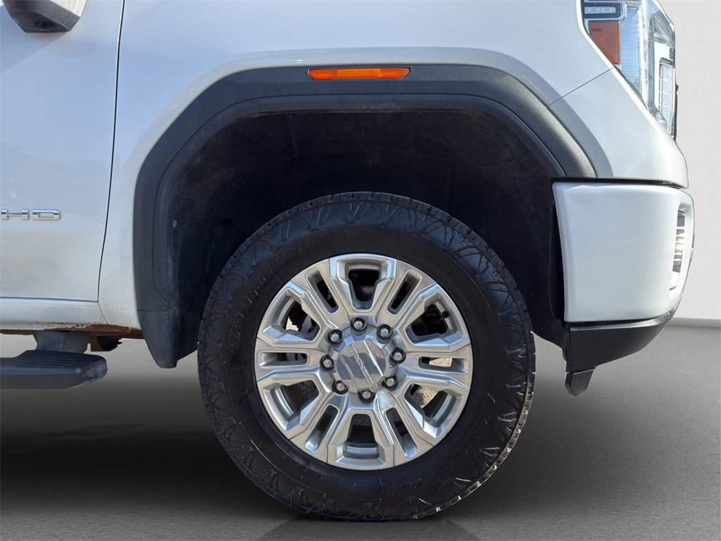 2023 Gmc Sierra 3500 HD Denali photo 2