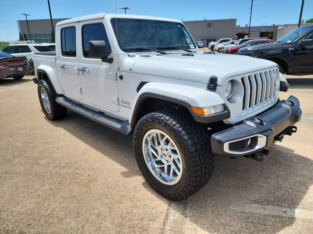 2021 Jeep Gladiator Overland photo 2