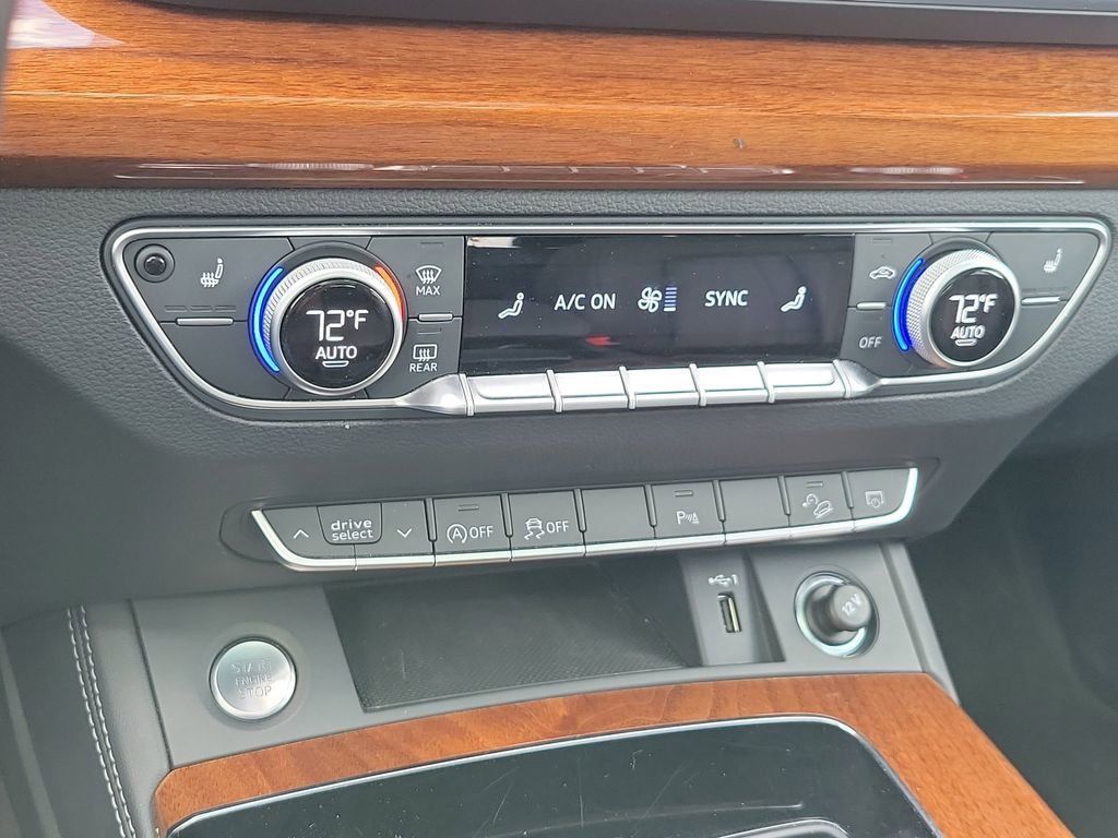 2023 Audi Q5 S line Premium Plus photo 19
