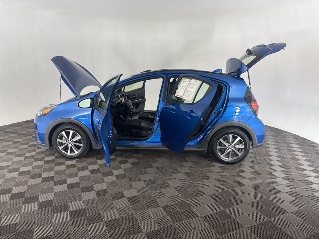 2018 Toyota Prius C Four photo 15