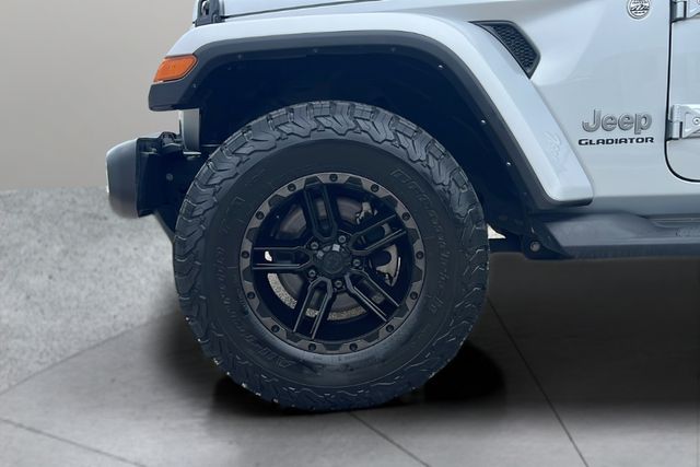 2022 Jeep Gladiator Overland photo 24