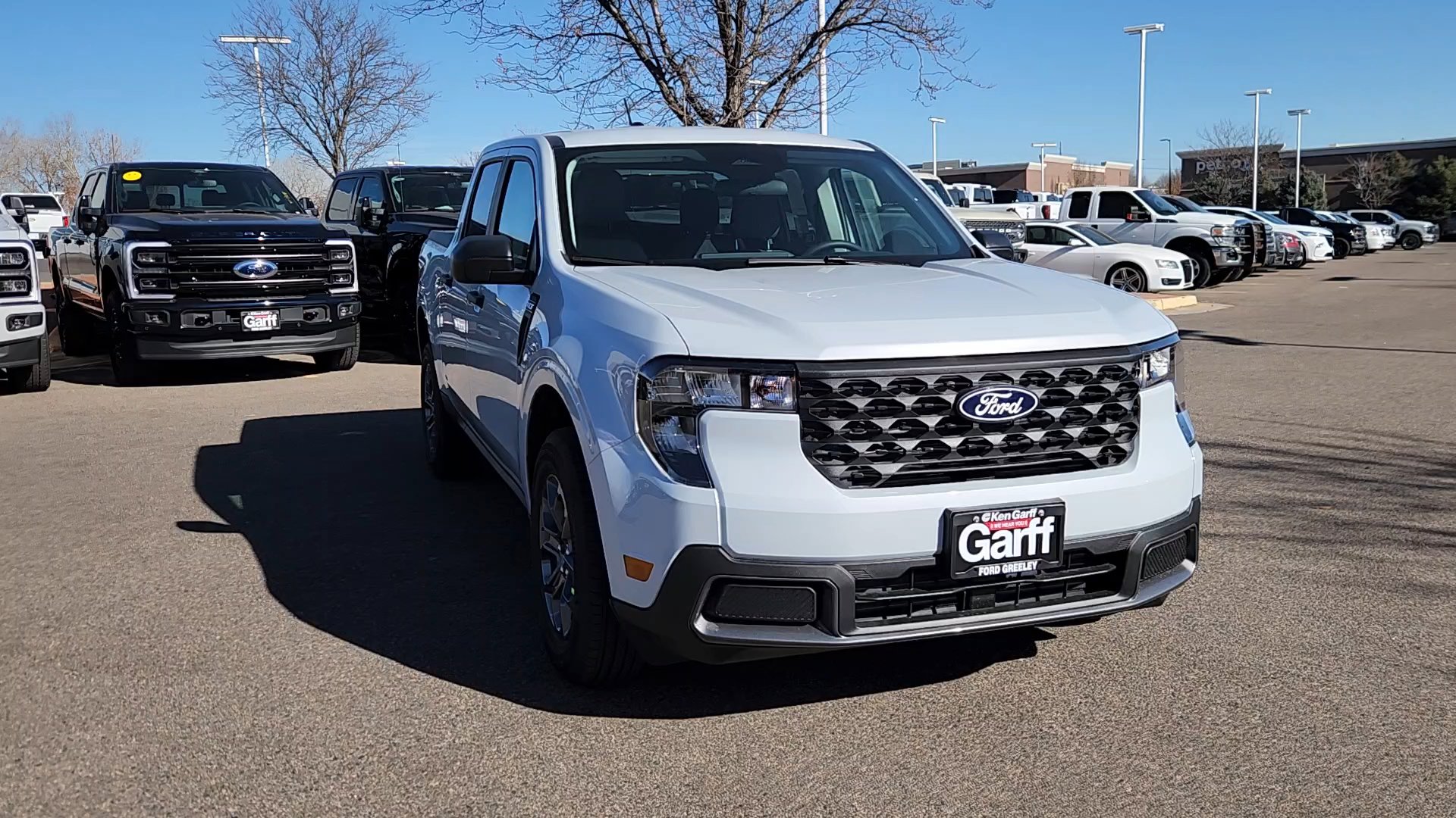 2025 Ford Maverick XLT photo 2
