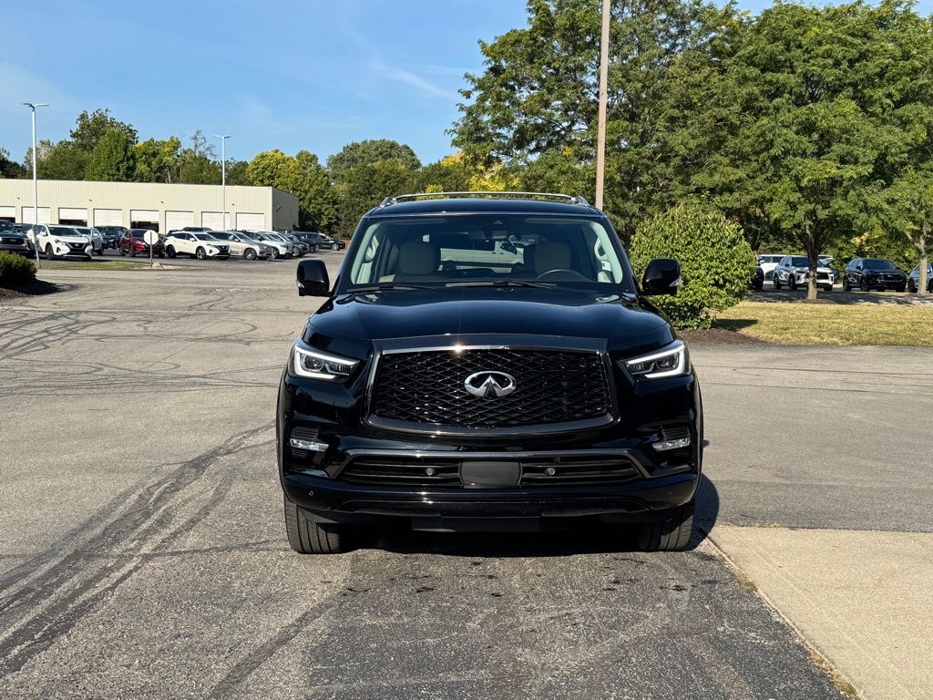 2021 Infiniti QX80 Premium Select photo 8
