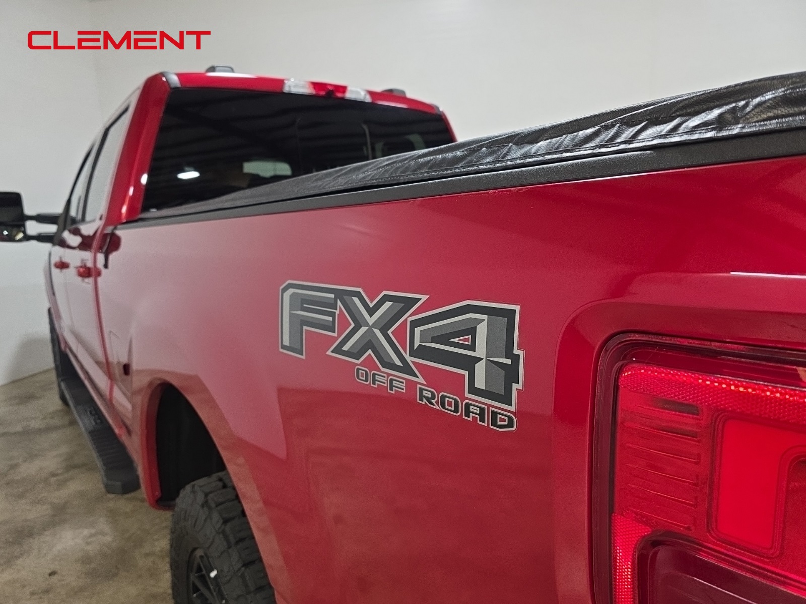 2022 Ford F-250 Lariat photo 4